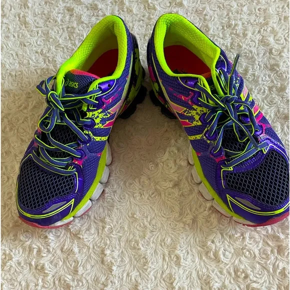 ASICS GT 2000 size 8.5