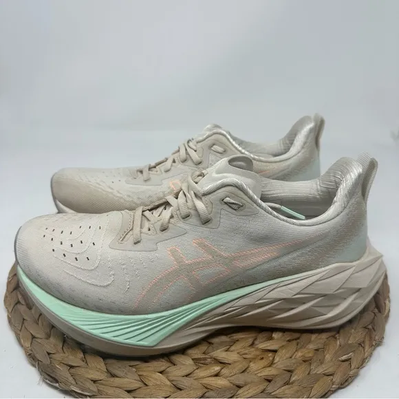 ASICS Novablast 4 Running Shoes Oatmeal Moonrock Size 9.5 Women's