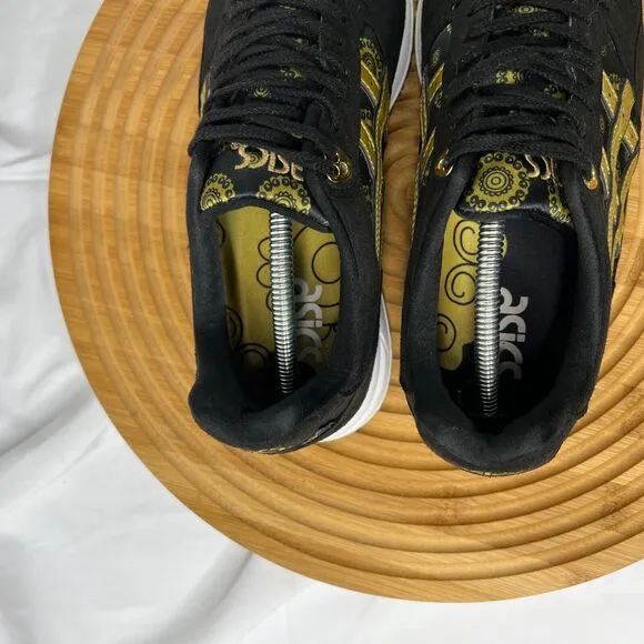 ASICS TIGER women’s GEL SAGA Black/ Gold Fusion Samurai Style Sneakers Size 6.5