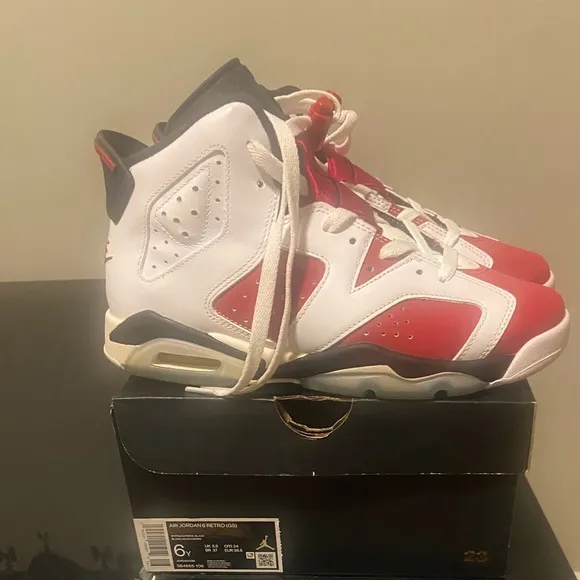 Authentic Air Jordan 6 Retro (GS) Sneakers 👟