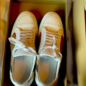 Authentic Burberry low top sneakers