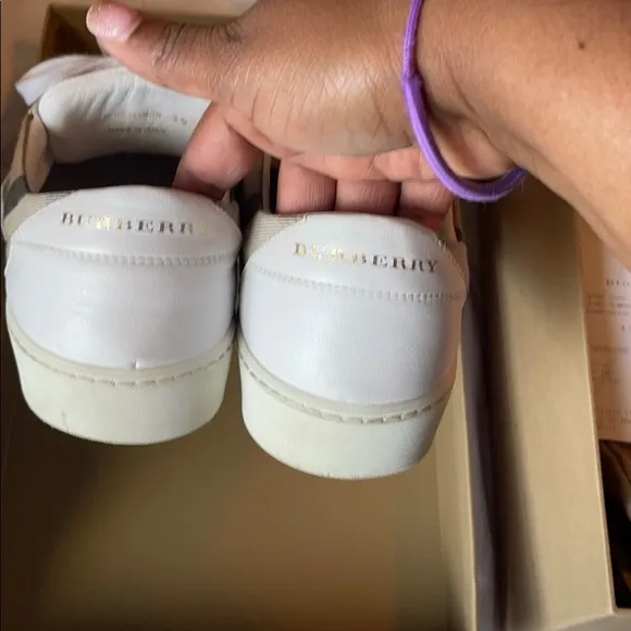 Authentic Burberry low top sneakers