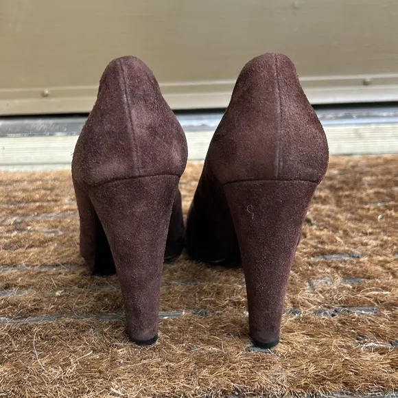 Authentic Prada Chocolate Brown Suede Pumps Sz 38 Italian Luxury Heels
