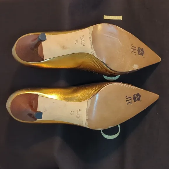 Authentic Vintage Gucci Gold Bow Women's Heels Size 7B