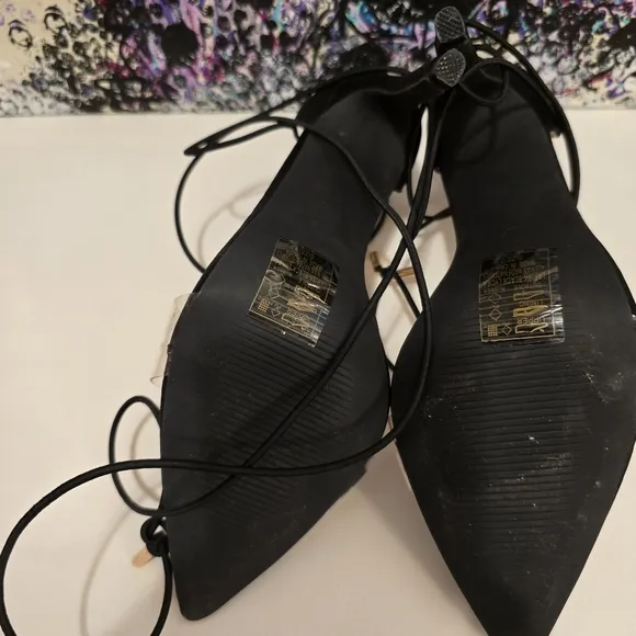 AZALEA WANG Black High Heels Ankle Wraps with Clear Vinyl Toe Strap Size 7.5