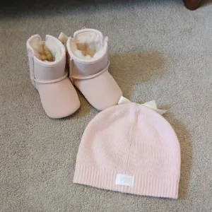 Baby Girl UGGs And Hat