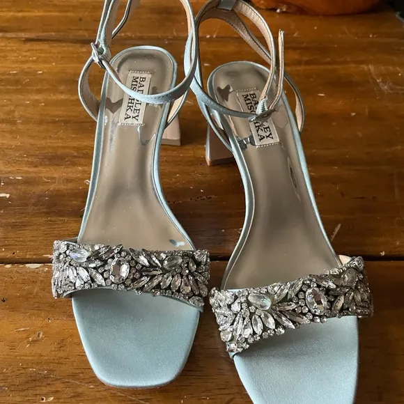 Badgley Mischka Clara Women's Blue Embellished Heels 7.5