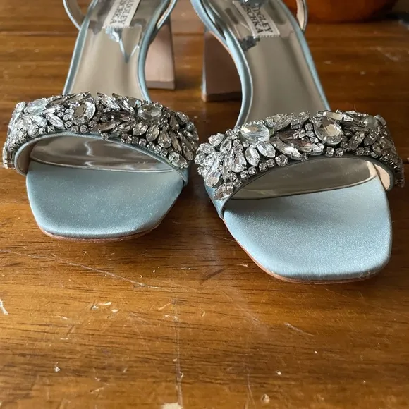 Badgley Mischka Clara Women's Blue Embellished Heels 7.5