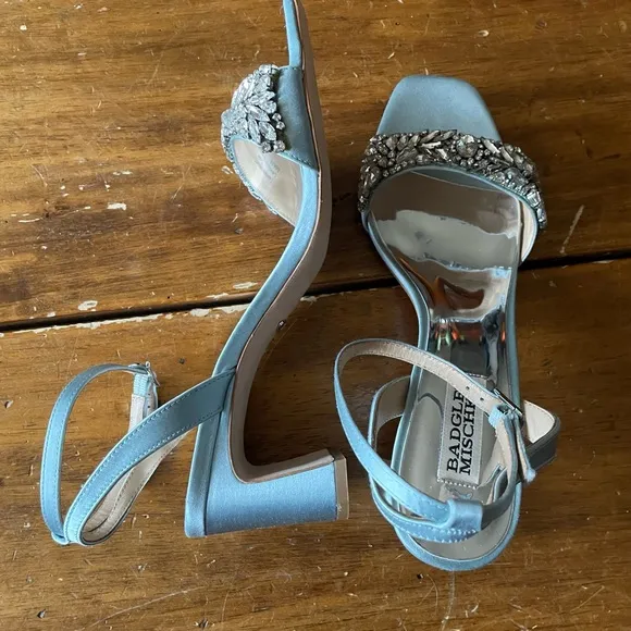 Badgley Mischka Clara Women's Blue Embellished Heels 7.5