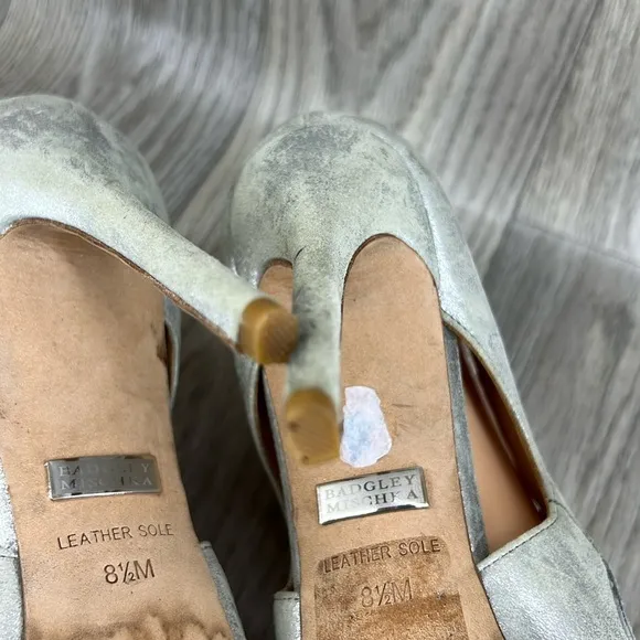 Badgley Mischka Silver Suede Heels