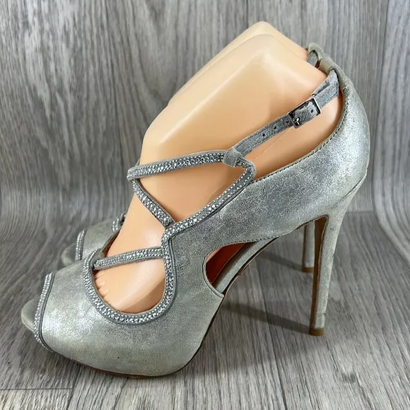 Badgley Mischka Silver Suede Heels