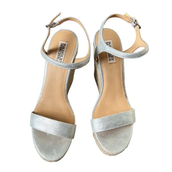 Badgley Mischka silver wedge espadrille sandals sz 9