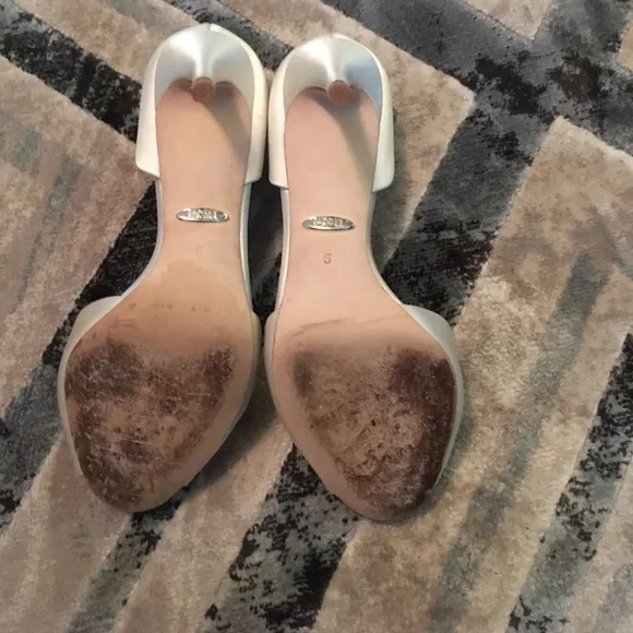 Badgley Mischka Wedding Shoes - Salsa Pump