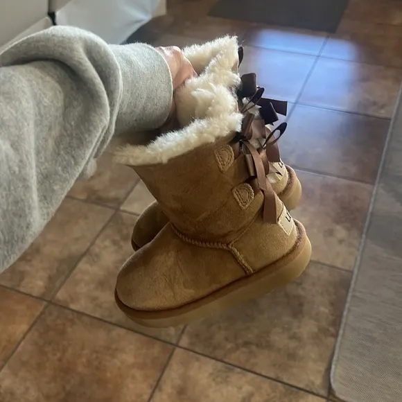 Bailey Bow II Boot great conditions