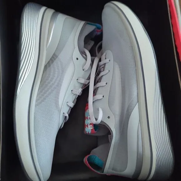 BALA Twelves Athletic Sneakers Sz Women 9 Men 8‎ NWB Shade Gray Unisex Nurse