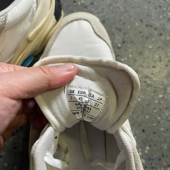 Balenciaga Triple S size 41