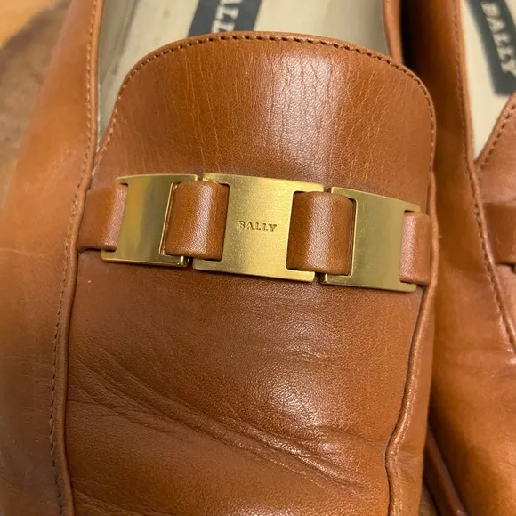 BALLY Heeled leather Loafers Vintage Classic Loafers