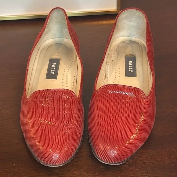 Bally Isabel Ballet Flats Leather Shoes Slip On Red Shiny women’s Size 9 1/2