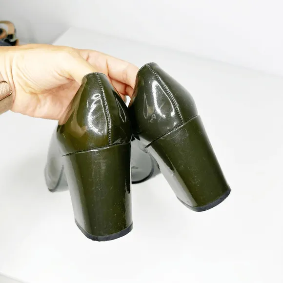 Bally Newport Dress Pumps Green Patent High Heels Shoes Made England Womens 8
