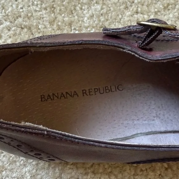 Banana Republic Italian Leather Single Monk Strap Dress Shoes.