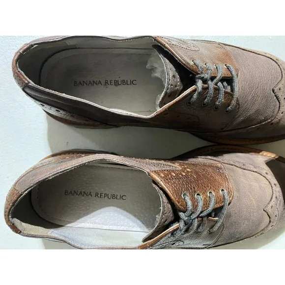 Banana Republic Men's Wingtip Brogue Dress Shoes Size 9 Leather Brown