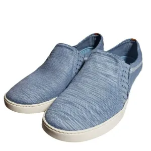 Baretraps Yadier Blue Slip On Flat Closed Round Toe Sneakers Sz 8.5