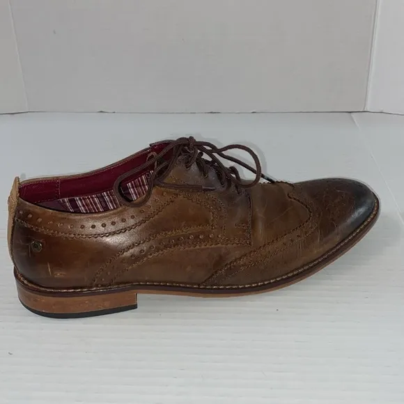 Base London Leather Oxfords Brown Size EU 42 US Size 9 Motif Dress Shoes