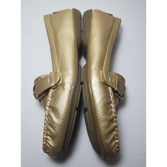 Bass Betsy loafers gold size 7.5 M buckle accent