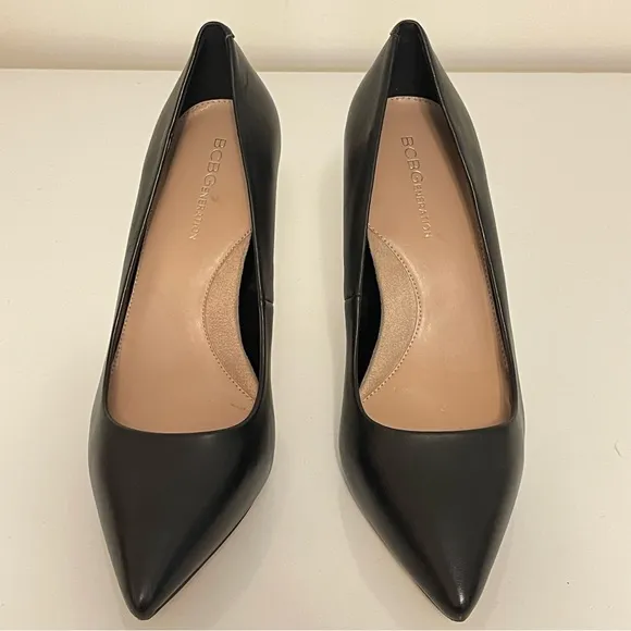 BCBGeneration Black Leather Shoes Heels Sz 9M