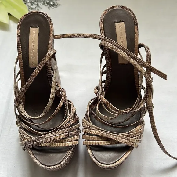 BCBGMAXAZRIA Women’s Laurol Mushroom Printed WEDGE HEELS Strap Shoes Size 6