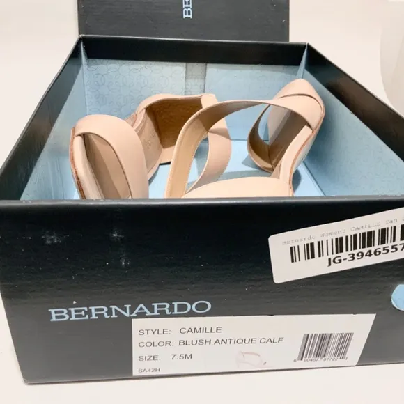 Bernardo Women’s Camille Blush Nude Leather Mid Heel Sandals Fashion Pumps 7.5