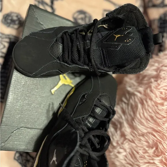 Big Boys Nike JORDANS FLIGHT
