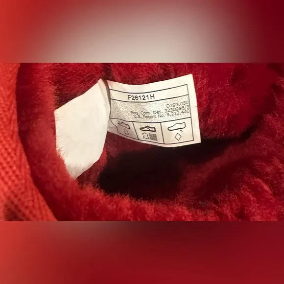 Big kids size 5 red ugg boots