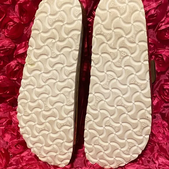 Birkenstock Arizona sandals metallic gold