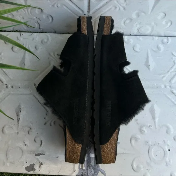 BIRKENSTOCK Arizona shearling fur black EU 38 US 7 - 7.5 Women