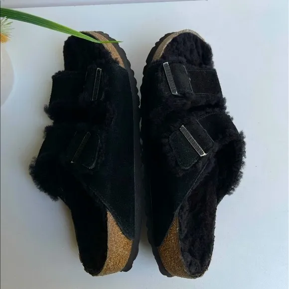 BIRKENSTOCK Arizona shearling fur black EU 38 US 7 - 7.5 Women