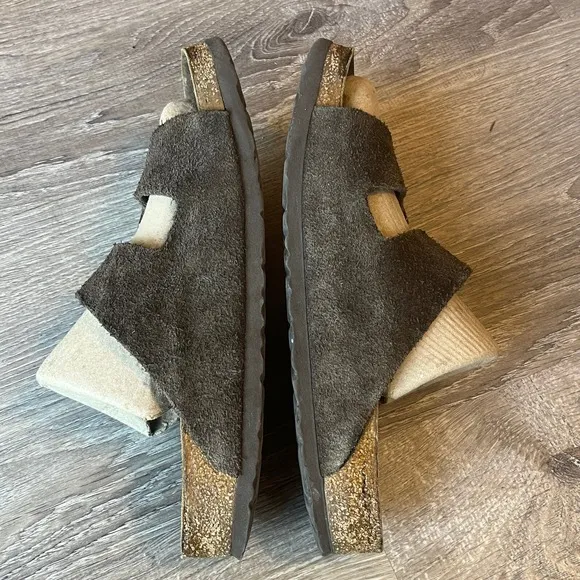 Birkenstock Arizona Slides Sandals Brown Suede Leather Womens 9 EU 40