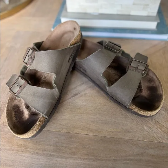 Birkenstock Arizona Stone Brown Sandals Size EU 42 Men’s 9/9.5 Women’s 11/11.5