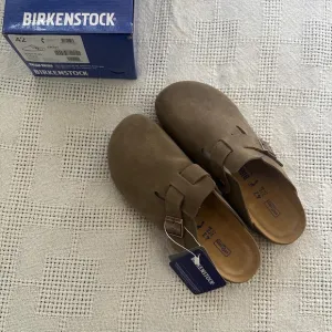 Birkenstock Brown and Tan Sandals