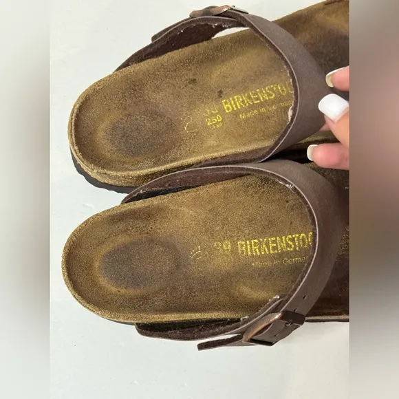 Birkenstock Gizeh Brown Mocca Sandals Size 39