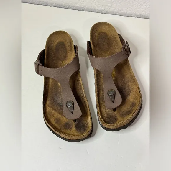 Birkenstock Gizeh Brown Mocca Sandals Size 39