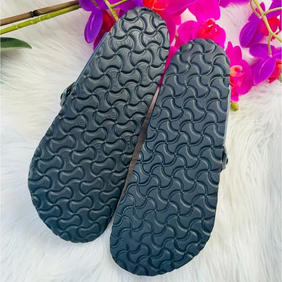Birkenstock Gizeh Sandals