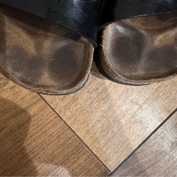 Birkenstocks Florida Triple Strap Black Patent Leather Sandals 39