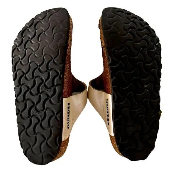 Birkenstock Women’s Glzeh Sandals.
