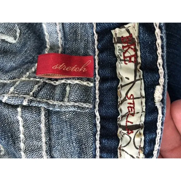 BKE Stella Straight Leg Cropped Jean Women 31 Blue Denim 5-Pocket Stretch Cotton