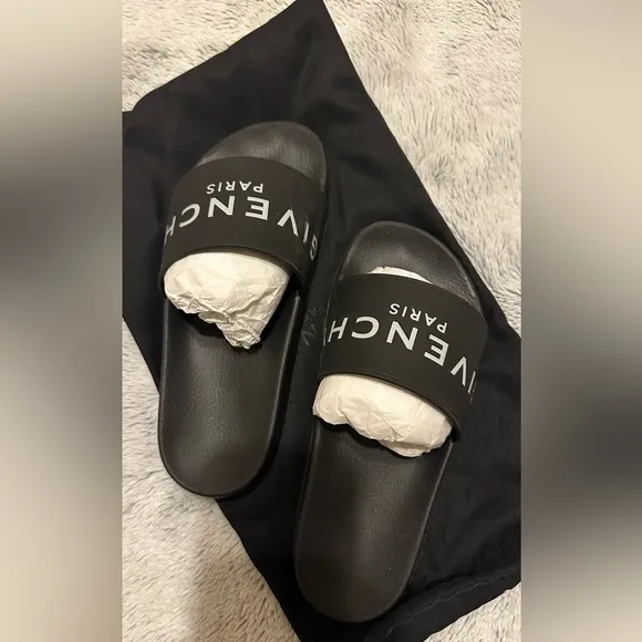 Black Givenchy Logo Pool Slides