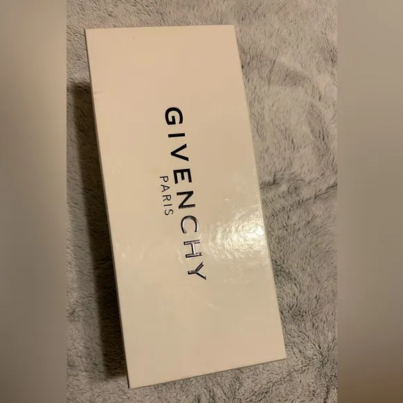 Black Givenchy Logo Pool Slides