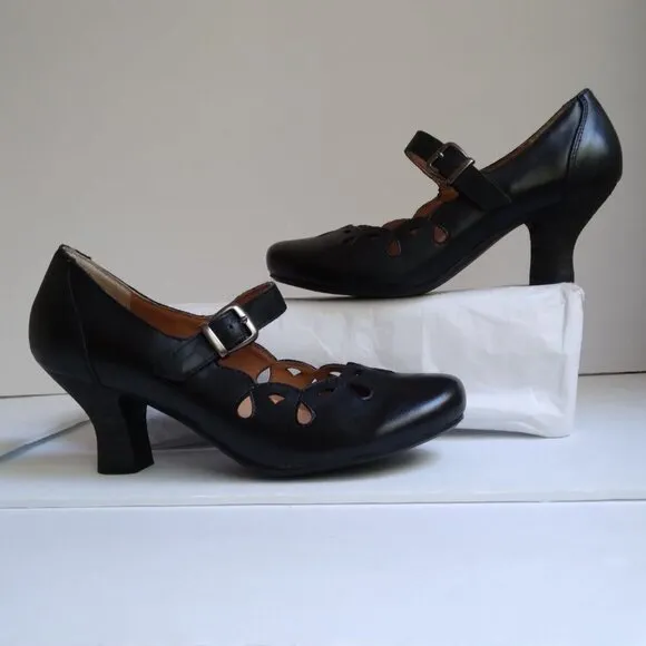 Black Leather Retro Baby Jane Teardrop Cut Outs Stacked French Heels Sz 6.5