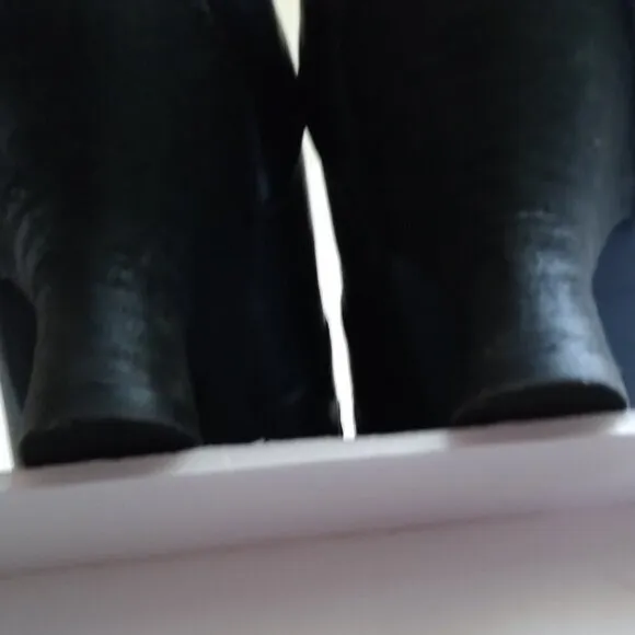Black Leather Retro Baby Jane Teardrop Cut Outs Stacked French Heels Sz 6.5