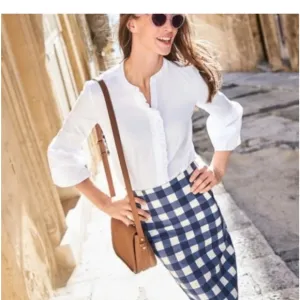 BODEN, &quot;THE RICHMOND PLUS&quot; size 12, Blue and White Checkered Pencil Skirt.